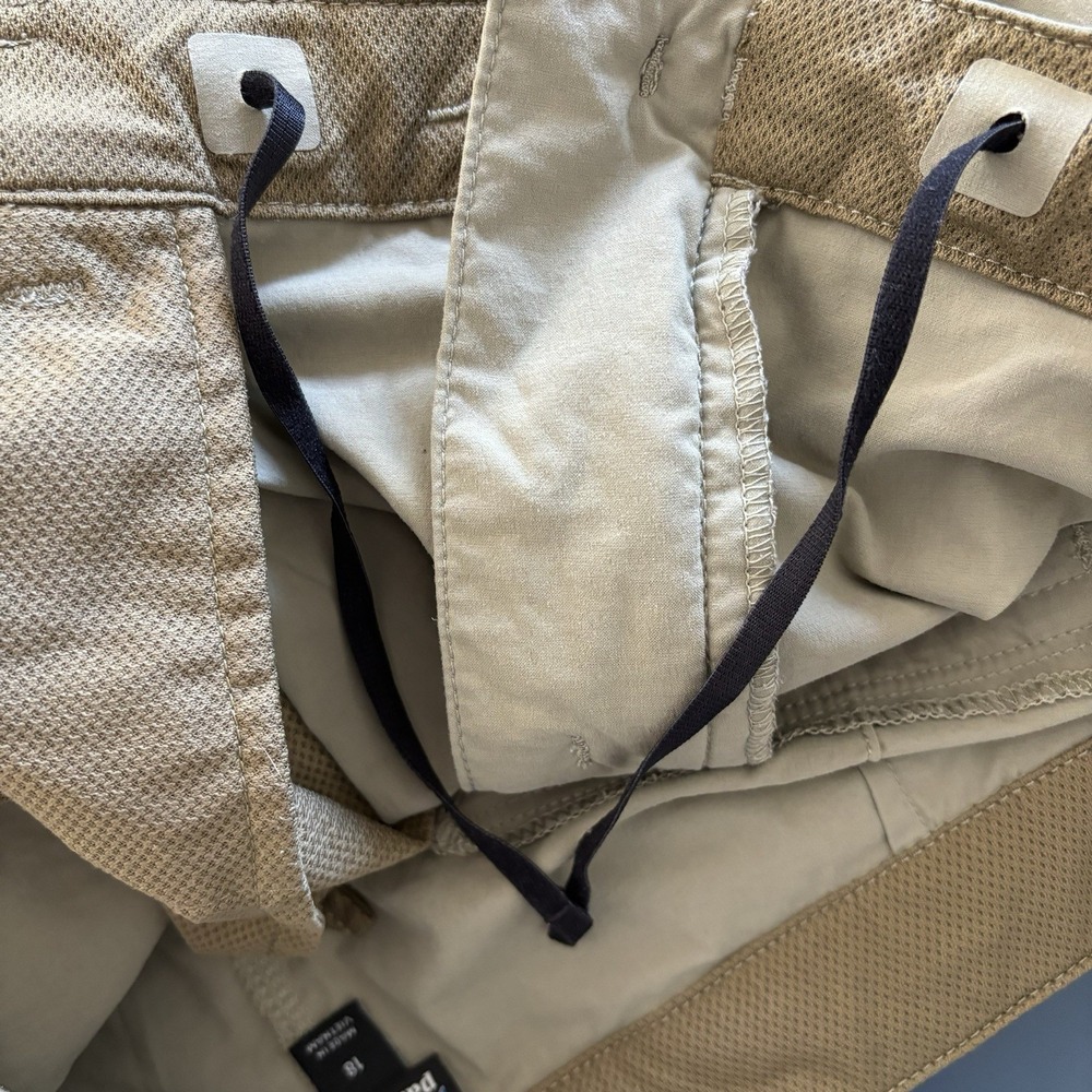 Patagonia Quandary Pants Gorpcore 18 Tan Hiking Granola Convertible Activewear - Picture 11 of 15